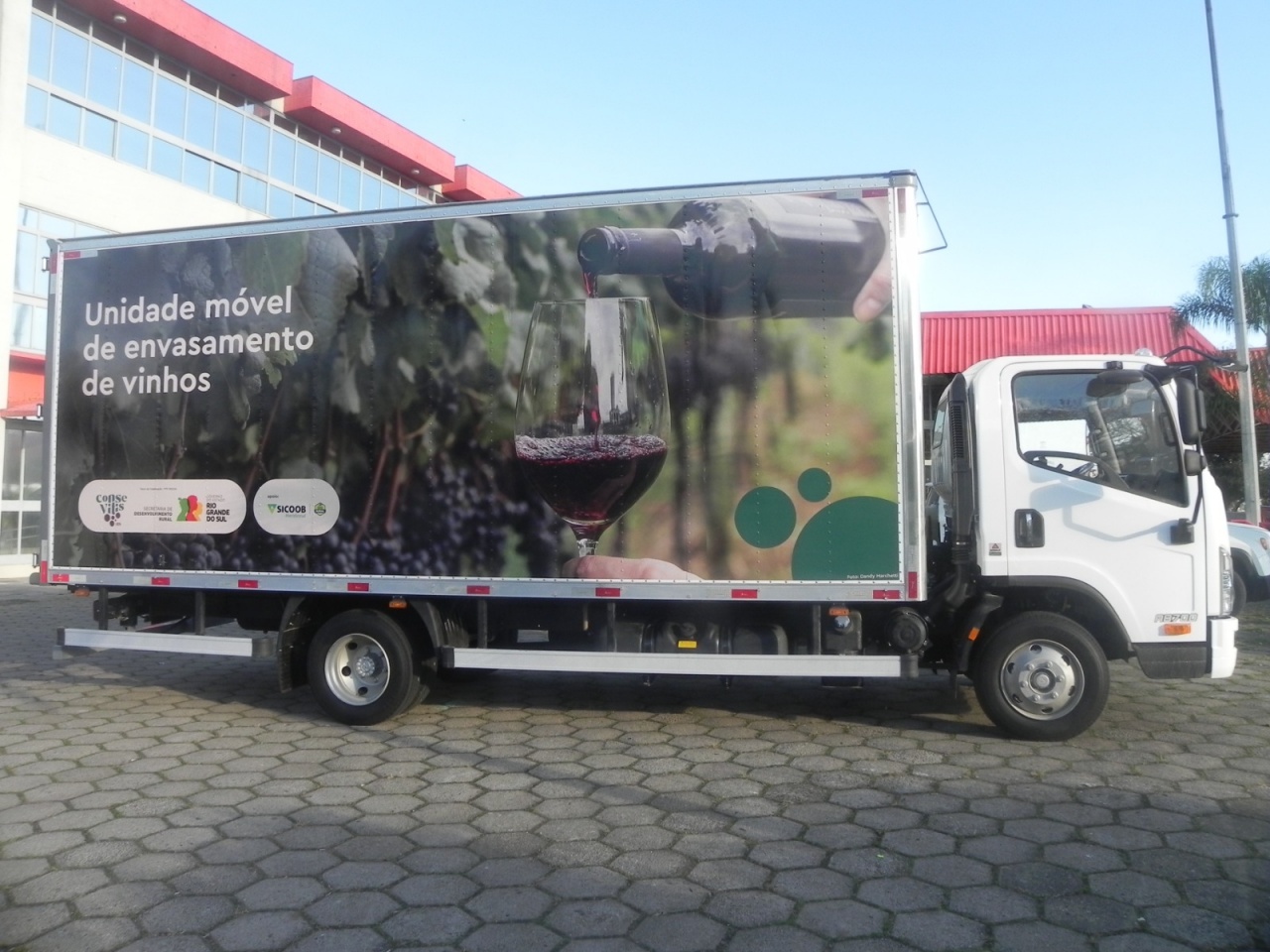 WhatsApp Image 2025-09-08 at 17.54.05